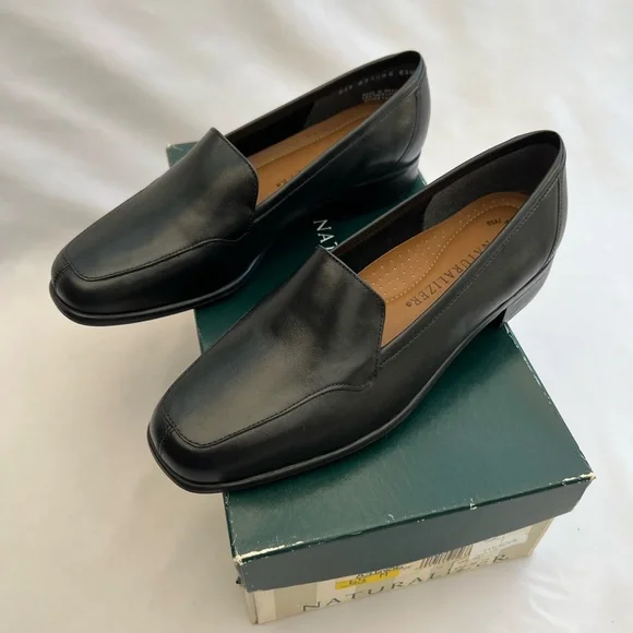 Naturalizer - Picture 7 of 8